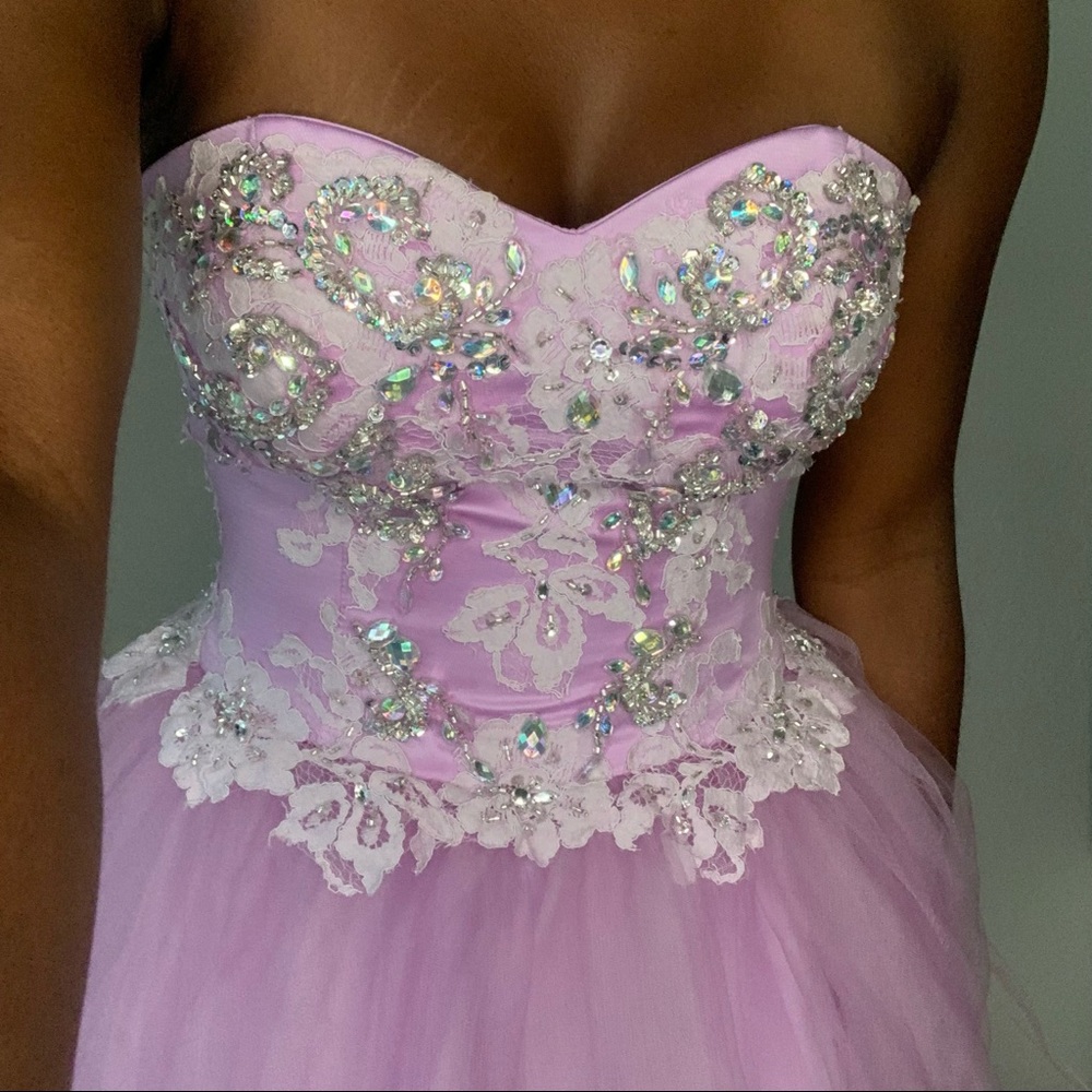 Short lavender Camille La Vie prom dress🍬
